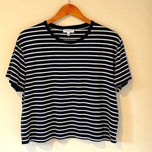 Community Clothing Crewneck Navy White Stripe Short Sleeve t-shirt Size large